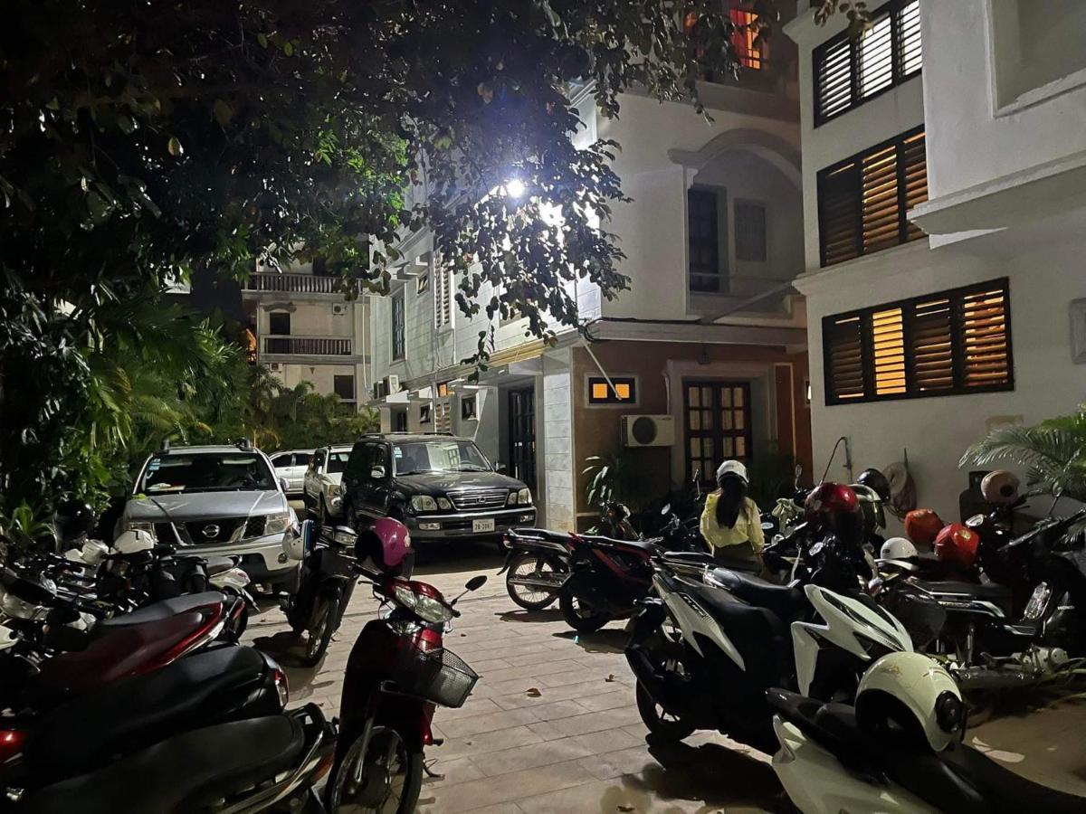 Smiley'S Guesthouse Siem Reap Exterior photo
